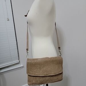 Maxon Made in Italy Tan Pebbled Leather Crossbody Messenger Boho Shoulder Bag